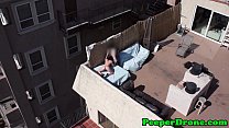 Drone filma sexo em telhados