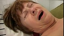 Vovó de 59 anos se masturbando