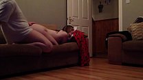 Disfrutando del sexo con GF en el sofá