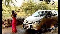 --- Indian Village Bhabhi Washing Car .. {UNCUT EXCLUSIVE SCENE} ... DEVE GUARDARE