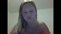 Blonde Fingering In Front Of Webcam - sxcamZ.com