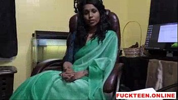 Professor de sexo indiano gostoso na câmera - fuckteen.online
