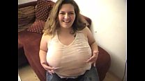 Pissing and Cumshot on Chubby sexy Girlfriend