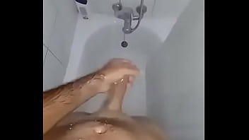 paja en la ducha