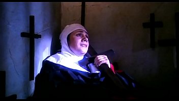 Сакраментальная сестра (монахиня порно музыкальное видео)