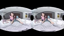 Brenna Sparks orgasmos durante un coito interesante en realidad virtual