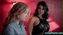 Lovely Lesbo Girls (Arya Fae & Raven Hart) Juegan con juguetes sexuales en la escena del acto de castigar mov-05