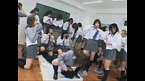 japanische Schulmädchen Gruppensex 1