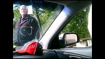 Nasty old man spies for the guy jerking in a car - Streampornvids.com
