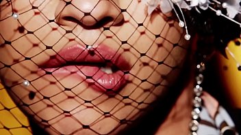 Rita Ora Love Advent 2017 Day 7 - Ayacum.com
