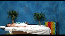 Escena de clip de sala de masajes
