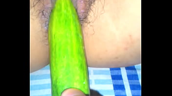 Put cucumber in my pussy just finished