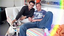 GAYWIRE - Homevideo des schwulen Paares Troy und Ryan Austin, die Spaß haben