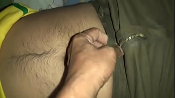 D. chico tiene masturbación con la mano por amigo parte