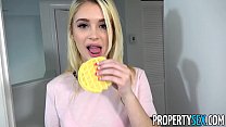 PropertySex - горячая миниатюрная юная блондинка трахает своего соседа по комнате