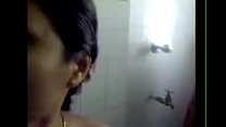 インドのレズビアン入浴