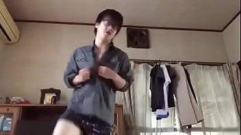 Japonais gay garçon alice