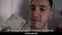 Um menino latino heterossexual ofereceu dinheiro para um vídeo POV de sexo gay