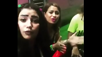 3 girls dancing with the sweetest dance and hot body