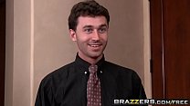 La grande pornostar tettona (Sienna West) vuole dei Brazzers anali
