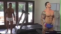 Couple Workout Fucking in gym