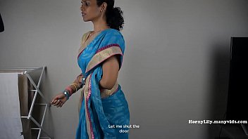 Mère indienne satisfaisant ses trous en tamoul