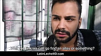 Jovem turista latino-espanhol heterossexual é fodido por dinheiro do lado de fora Por gay sex documentário cineasta