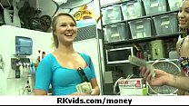 Chica cachonda follada por dinero 34