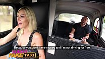 Female Fake Taxi, грудастая блондинка скачет на члене счастливого пассажира, чтобы заплатить за проезд