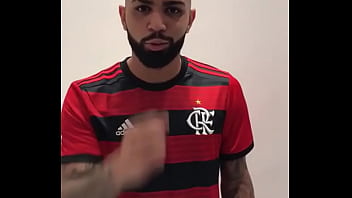 Gabigol announcing entry to Flamengo, guaranteed erection