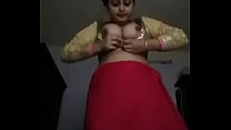 por favor, dê-me mais alguns vídeos deste bhabhi gostoso