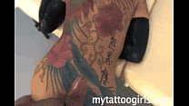 Sexy tatuada jandi Lin fode muito bem