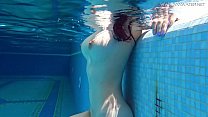 Sheril Blossom quente russo subaquático