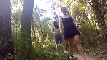 Couple of students fuck each other in the woods during a picnic