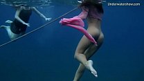 Nadando Nuas Garotas Russas
