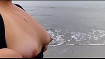 Karen Esposinhabh zeigt Titten am Itapoa Sc Strand