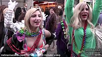 martedì grasso 2016 tette in pubblico a New Orleans