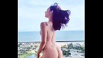 Hotgirl VN Нха Тьен показывает очень красивые ягодицы Лучшее тело когда-либо показывала вебкам модель VN