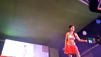 Baile caliente en las canciones más exitosas de Bhojpuri en Calcuta