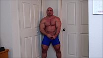 Tony Dinozzo se masturba em cuecas molhadas