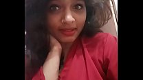Sexy Sarika Desi suja sexo falando com seu irmão passo