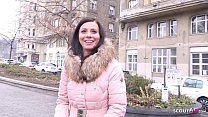 German Scout - идеальная милая мама VICKY разговаривает, чтобы потрахаться на настоящем уличном кастинге