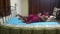 gros cul mature bengali indien bhabhi avec son mari tamoul ayant des relations sexuelles dans la chambre