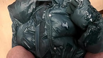 Handjob and cum in the nylon of my jacket