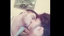 Beijo Desi quente entre dois indianos | gaylavida.com