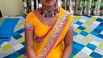 À quoi ressemblez-vous dans un sari de couleur jaune