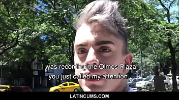 LatinCums.com - Il giovane ragazzo latino con un grosso cazzo, il modello Frederico Del Rey, viene prelevato e scopato dal produttore porno POV
