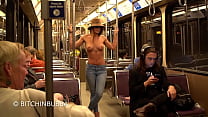 Topless no trem
