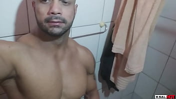 The Dirty Mike Hot is going to masturbate for a client and enjoys recording him giving that hot cumshot