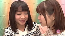 Mulher Amadora de Lésbicas, Diretora Haruna, 113 Ayane Ryokawa faz sua primeira aparição no Navi! As duas meninas, escolhidas separadamente, se encontram pela primeira vez! É um trio lésbico e uma experiência &uacu